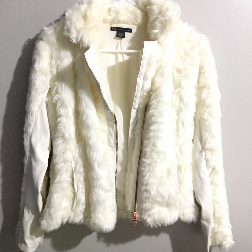 Sold🚫 Armani Exchange Coat - Picture 3 of 9